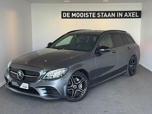 Grijs, metallic lak Gebruikt 2019 Mercedes C200 Business Stationwagen | € 24.950 (Eerlijke prijs) - Afbeelding 1/3