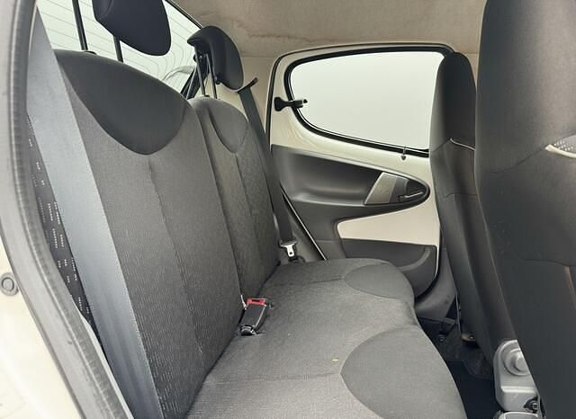 Occasion Peugeot 107 Premium 68 PK (50 kW) 2011 Wit Hatchback