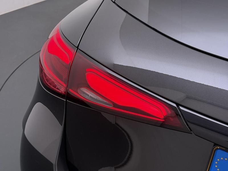 Occasion Mercedes GLC300 Sport Edition 313 PK (230 kW) 2024 Grijs SUV