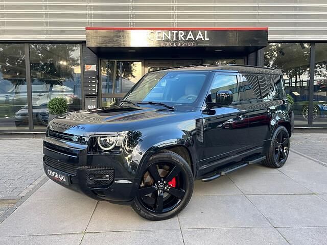 Zwart Gebruikt 2021 Land Rover Defender S SUV | € 52.950 (Eerlijke prijs) - Afbeelding 1/4