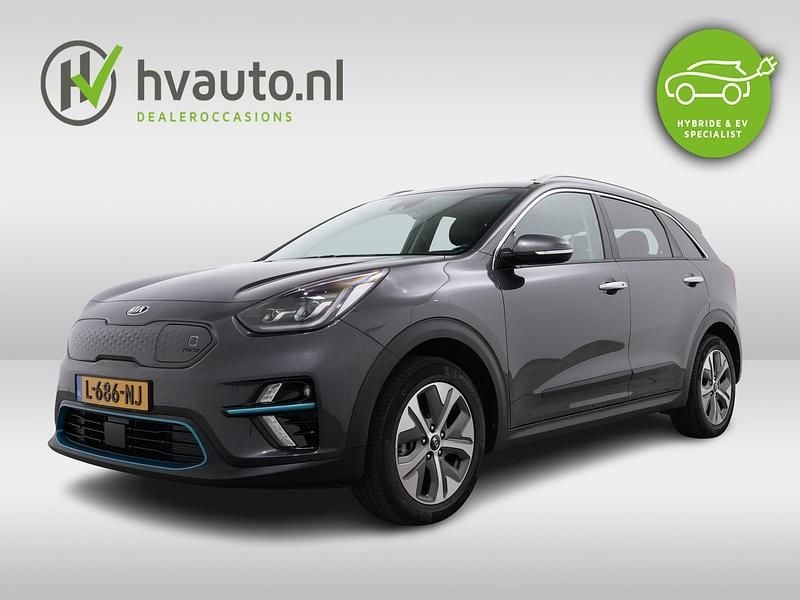 Grijs Gebruikt 2021 Kia e-Niro 3 SUV | € 21.745 (Super prijs) - Afbeelding 1/4