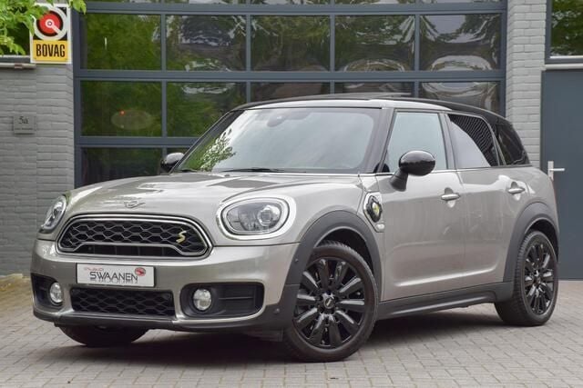 Grijs Gebruikt 2018 Mini Cooper Countryman Chili SUV | € 23.950 (Iets duurder) - Afbeelding 1/4