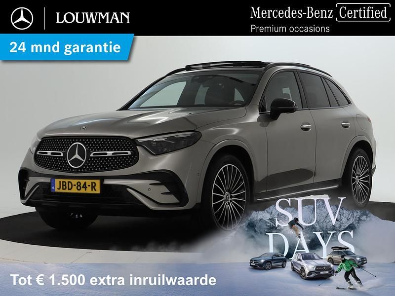 Zilver Gebruikt 2024 Mercedes GLC300e AMG SUV | € 63.745 (Duur) - Afbeelding 1/4