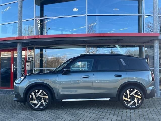 Occasion Mini Countryman Favoured 157 PK (115 kW) 2024 Groen SUV