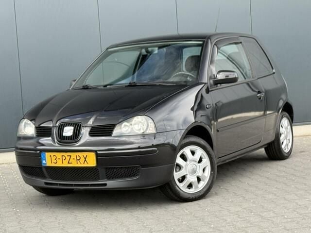 Zwart Gebruikt 2005 Seat Arosa Hatchback | € 1.495 (Eerlijke prijs) - Afbeelding 1/4