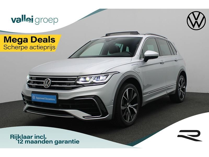 Zilver Gebruikt 2021 VW Tiguan Pro SUV | € 32.900 (Goede deal) - Afbeelding 1/4