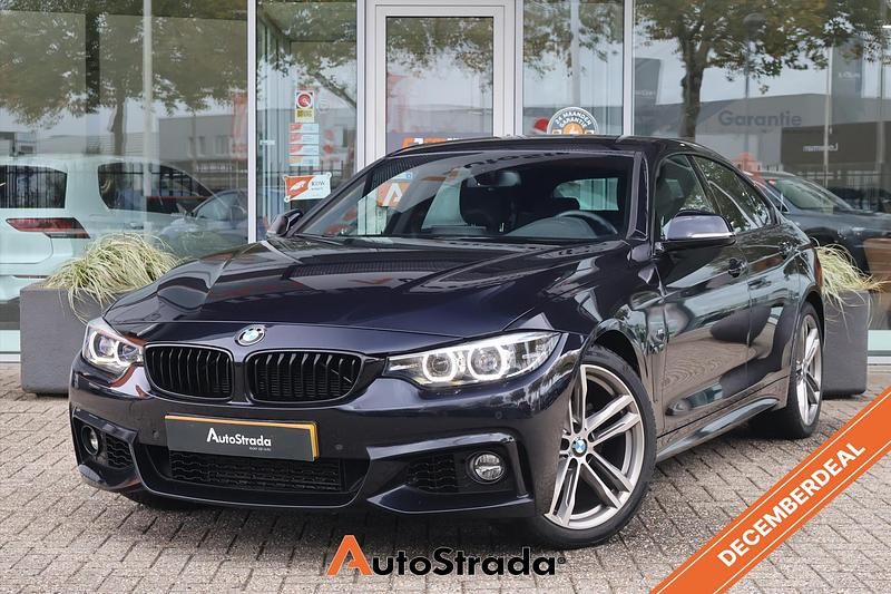 Zwart Gebruikt 2021 BMW 418 M Sport Coupé | € 23.900 (Goede deal) - Afbeelding 1/4