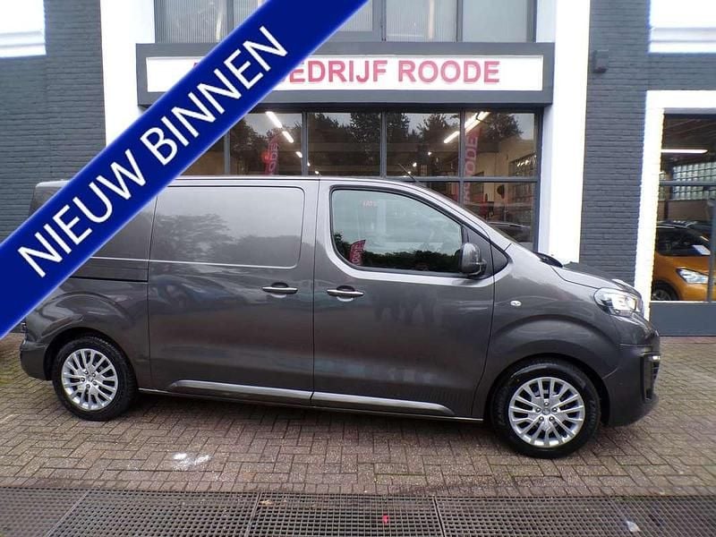 Grijs Gebruikt 2019 Peugeot Expert Premium Van | € 13.999 (Super prijs) - Afbeelding 1/4