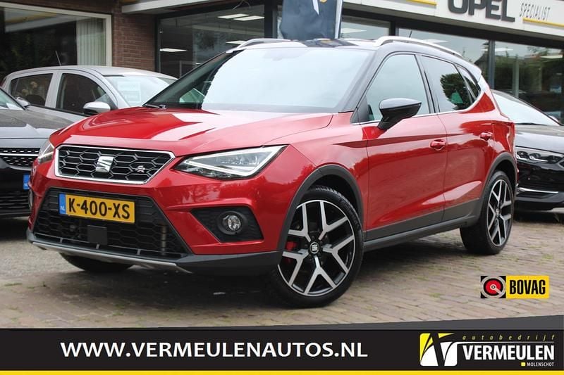 Rood Gebruikt 2019 Seat Arona Business SUV | € 16.750 (Goede deal) - Afbeelding 1/4