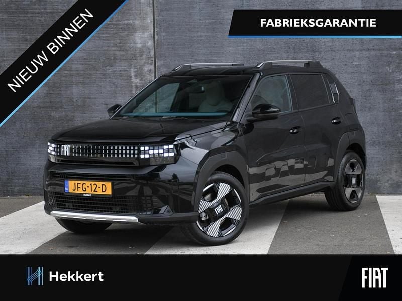 Zwart Nieuw 2025 Fiat Grande Panda La Prima SUV | € 29.966 (Eerlijke prijs) - Afbeelding 1/4