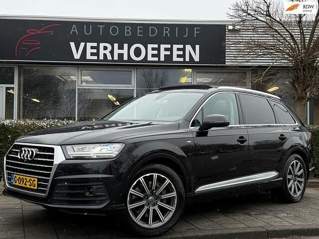 Zwart Occasion 2015 Audi Q7 S-Line SUV | € 27.950 (Eerlijke prijs) - Afbeelding 1/4