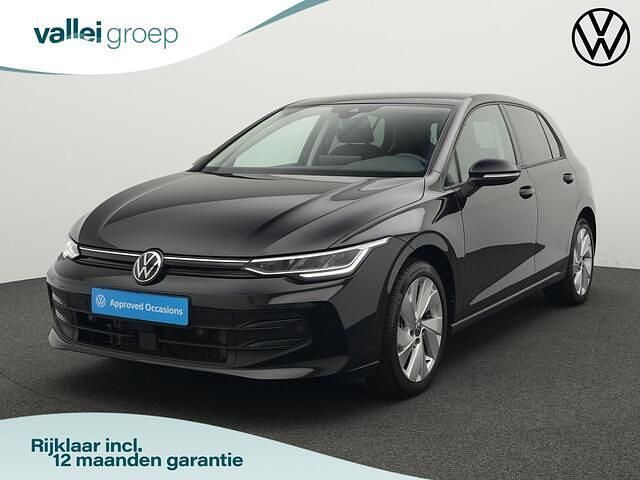 Zwart Gebruikt 2024 VW Golf VIII Edition Hatchback | € 29.400 (Goede deal) - Afbeelding 1/4