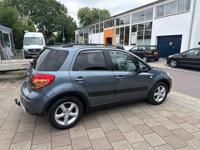 Occasion Suzuki SX4 107 PK (78 kW) 2008 Grijs MPV