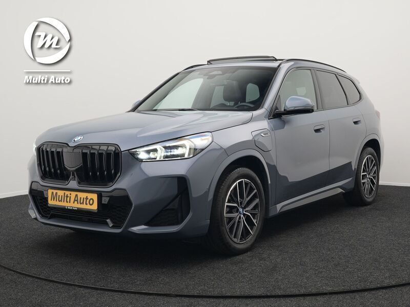 Grijs Gebruikt 2023 BMW X1 SUV | € 49.740 (Eerlijke prijs) - Afbeelding 1/4