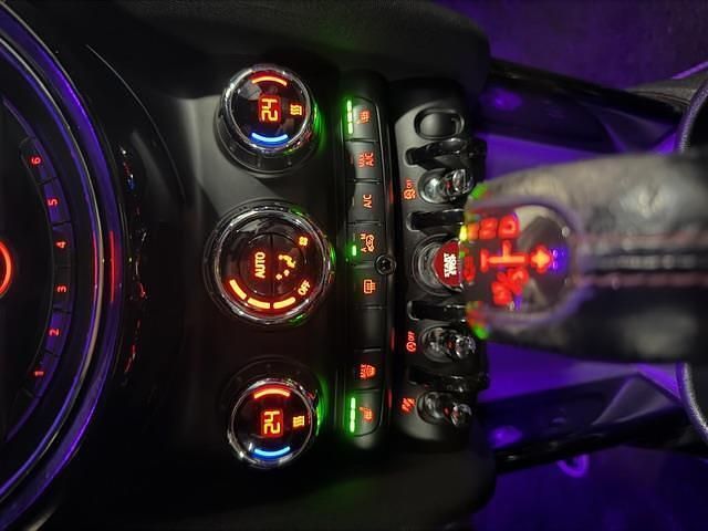 Occasion Mini John Cooper Works Cabriolet Chili 231 PK (169 kW) 2016 Wit Cabriolet