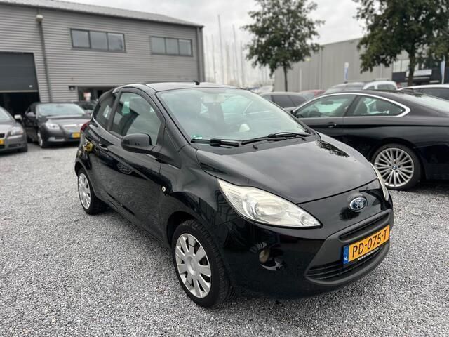 Zwart Occasion 2009 Ford Ka Trend Hatchback | € 1.950 (Eerlijke prijs) - Afbeelding 1/4