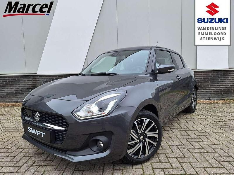 Grijs Gebruikt 2024 Suzuki Swift Style Hatchback | € 22.300 (Iets duurder) - Afbeelding 1/3