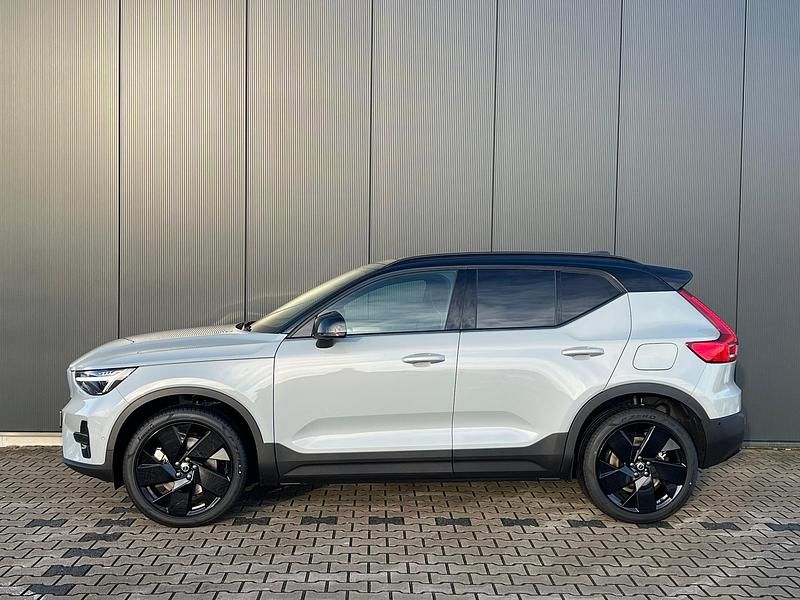 Nieuw Volvo EX40 Ultra 185 kW (252 PK) 2025 Grijs SUV