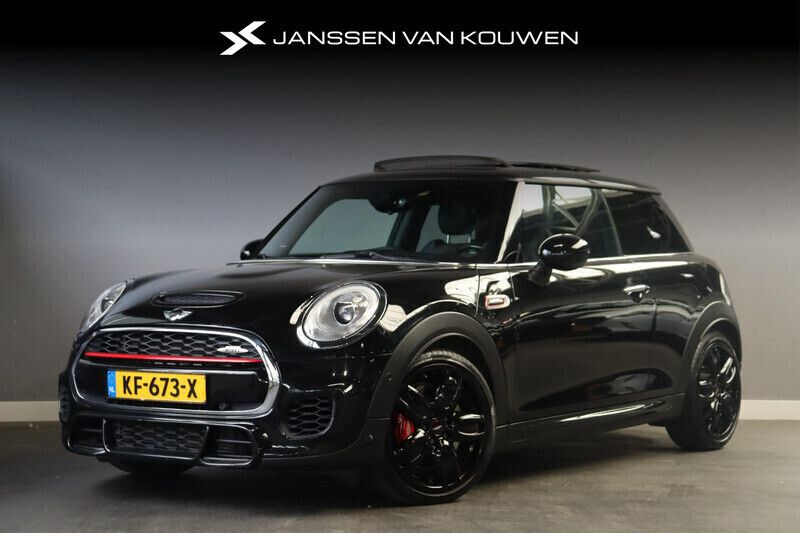 Zwart Gebruikt 2016 Mini John Cooper Works Hatchback | € 20.885 (Iets duurder) - Afbeelding 1/4
