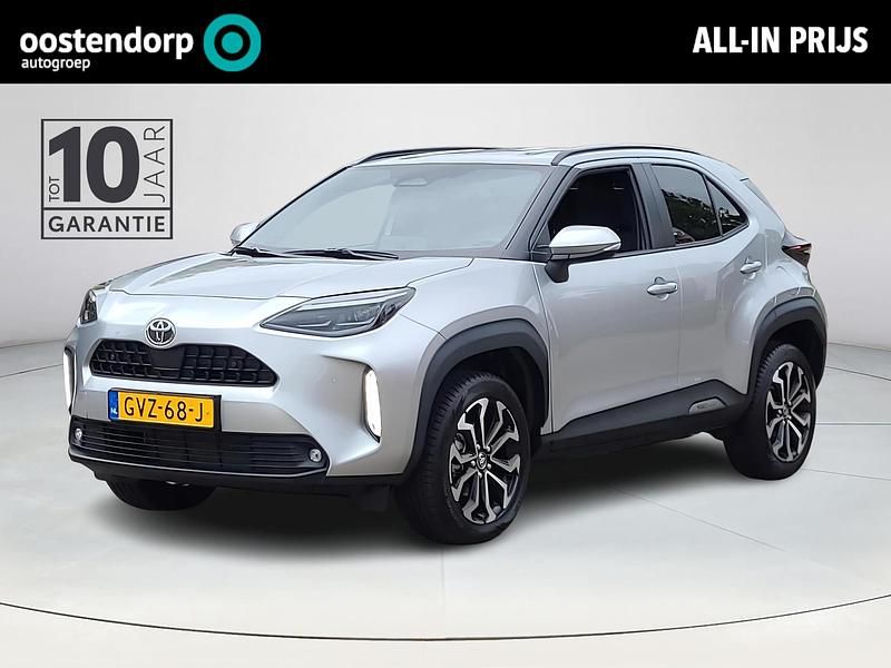 Zilver Gebruikt 2024 Toyota Yaris Hybrid Edition SUV | € 32.950 - Afbeelding 1/4