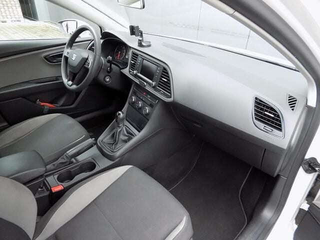 Wit Gebruikt 2014 Seat Leon Hatchback | € 5.700 (Goede deal) - Afbeelding 1/2