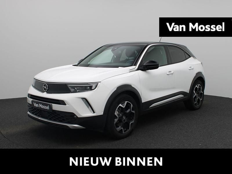 Wit Gebruikt 2023 Opel Mokka-e Ultimate SUV | € 20.900 (Eerlijke prijs) - Afbeelding 1/4