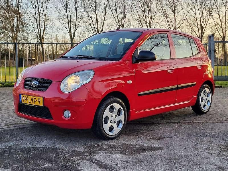 Rood Gebruikt 2010 Kia Picanto 2 Hatchback | € 1.299 (Goede deal) - Afbeelding 1/4