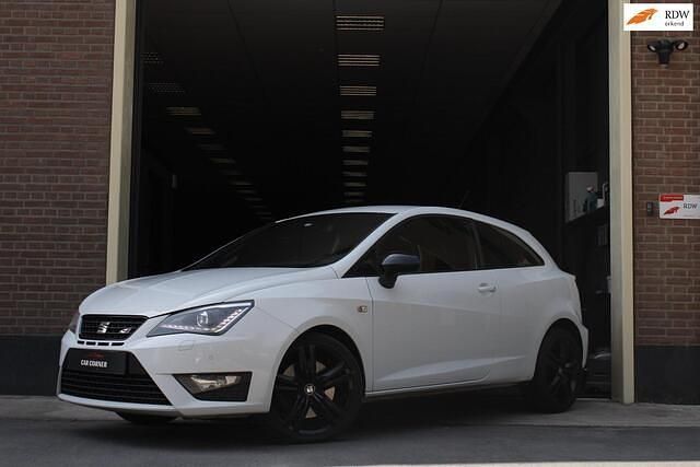 Wit Gebruikt 2016 Cupra Ibiza Hatchback | € 12.495 (Eerlijke prijs) - Afbeelding 1/4