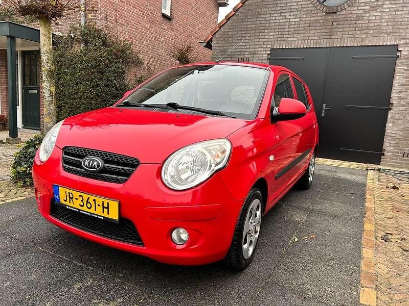 Occasion Kia Picanto 65 PK (47 kW) 2009 Rood Hatchback