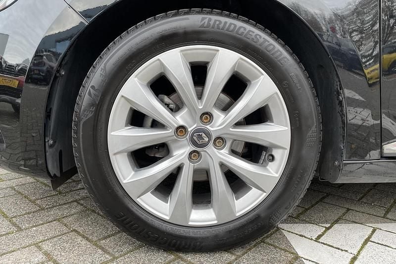 Occasion Renault Clio IV Intens 101 PK (74 kW) 2019 Zwart Hatchback