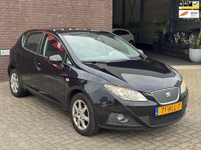 Zwart Gebruikt 2011 Seat Ibiza SC Copa Hatchback | € 2.790 (Goede deal) - Afbeelding 1/4