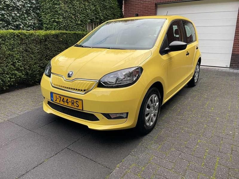 Geel Gebruikt 2020 Skoda Citigo-e IV Ambition Hatchback | € 9.495 (Eerlijke prijs) - Afbeelding 1/4