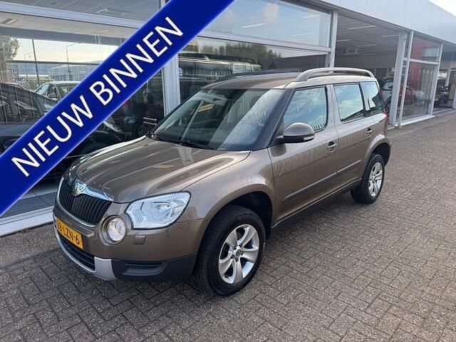 Bruin Gebruikt 2010 Skoda Yeti Ambition SUV | € 6.999 (Eerlijke prijs) - Afbeelding 1/4
