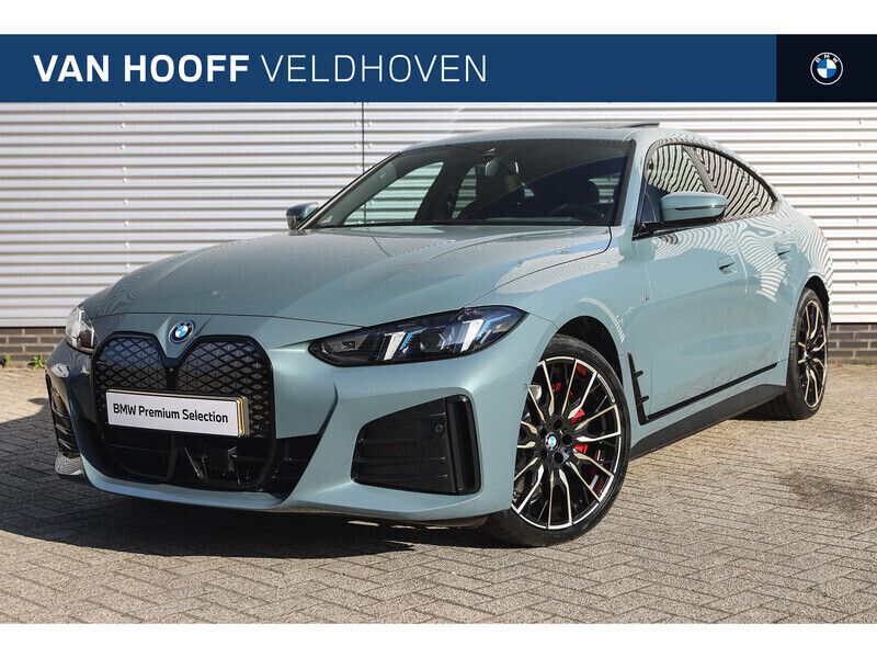 Cape york green Gebruikt 2025 BMW i4 M Sport Sedan | € 79.950 - Afbeelding 1/4