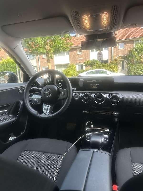 Occasion Mercedes A180 Business 116 PK (85 kW) 2020 Zwart Stationwagen