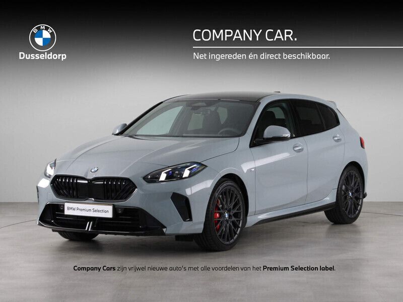 Grijs, metallic lak Gebruikt 2025 BMW 120 M Sport Hatchback | € 44.950 (Goede deal) - Afbeelding 1/4