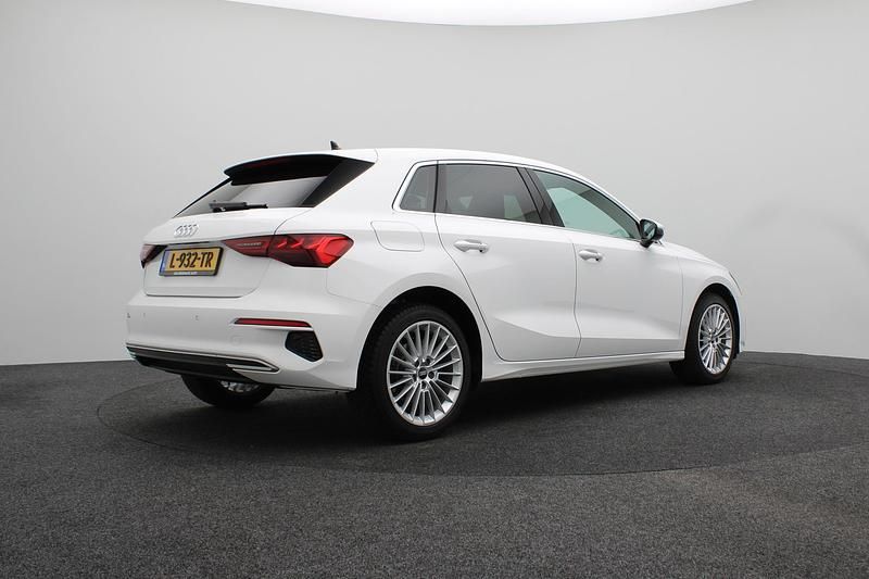 Occasion Audi A3 Sportback Advanced 2021 Wit Hatchback