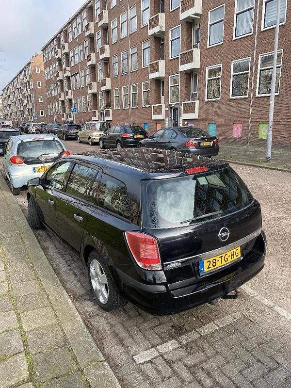 Occasion 2006 Opel Astra Stationwagen | € 1.200 (Goede deal) - Afbeelding 1/4