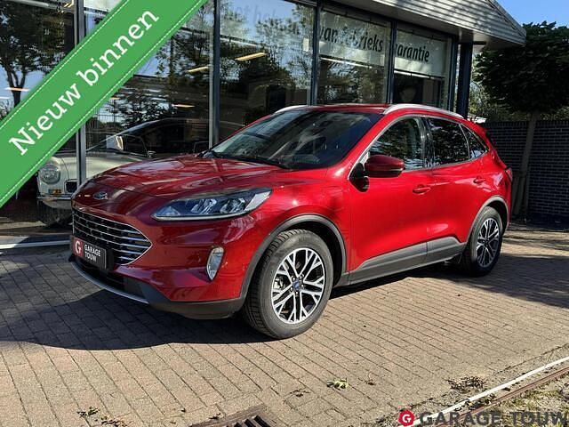 Rood Gebruikt 2021 Ford Kuga Titanium SUV | € 23.950 (Goede deal) - Afbeelding 1/4