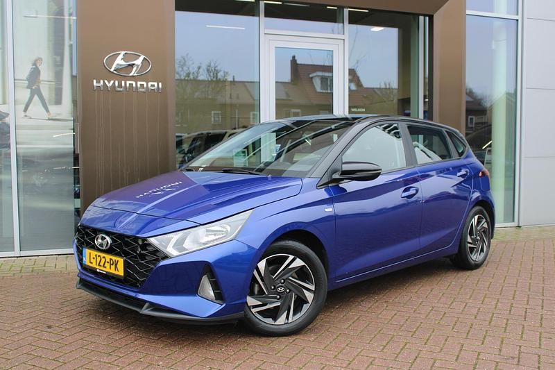 Blauw Occasion 2021 Hyundai i20 Comfort Hatchback | € 15.950 (Eerlijke prijs) - Afbeelding 1/4