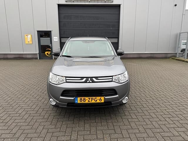 Occasion Mitsubishi Outlander Intense 150 PK (110 kW) 2013 Grijs SUV