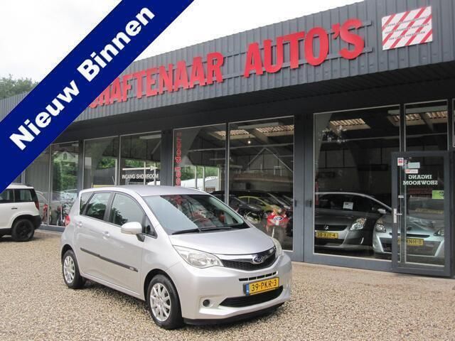 Grijs Gebruikt 2011 Subaru Trezia Comfort MPV | € 6.250 - Afbeelding 1/4