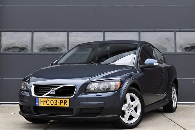 Blauw Occasion 2009 Volvo C30 Kinetic Hatchback | € 7.495 (Eerlijke prijs) - Afbeelding 1/4