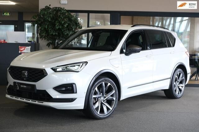 Wit Gebruikt 2021 Seat Tarraco FR SUV | € 30.950 (Eerlijke prijs) - Afbeelding 1/4