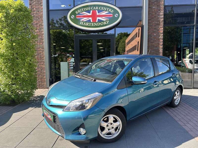 Groen Gebruikt 2013 Toyota Yaris Hybrid Hatchback | € 7.945 (Eerlijke prijs) - Afbeelding 1/4