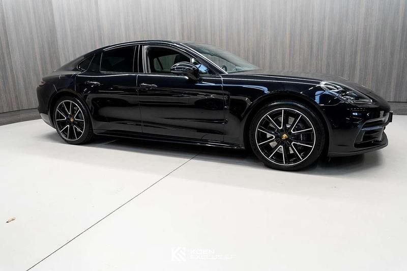 Occasion Porsche Panamera Edition 330 PK (242 kW) 2020 Zwart Hatchback