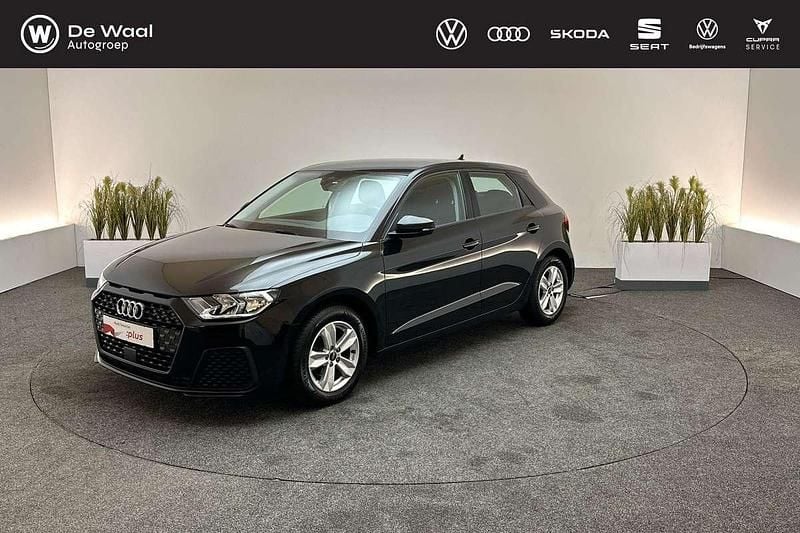 Zwart Gebruikt 2022 Audi A1 Sportback Proline Hatchback | € 20.795 (Eerlijke prijs) - Afbeelding 1/3