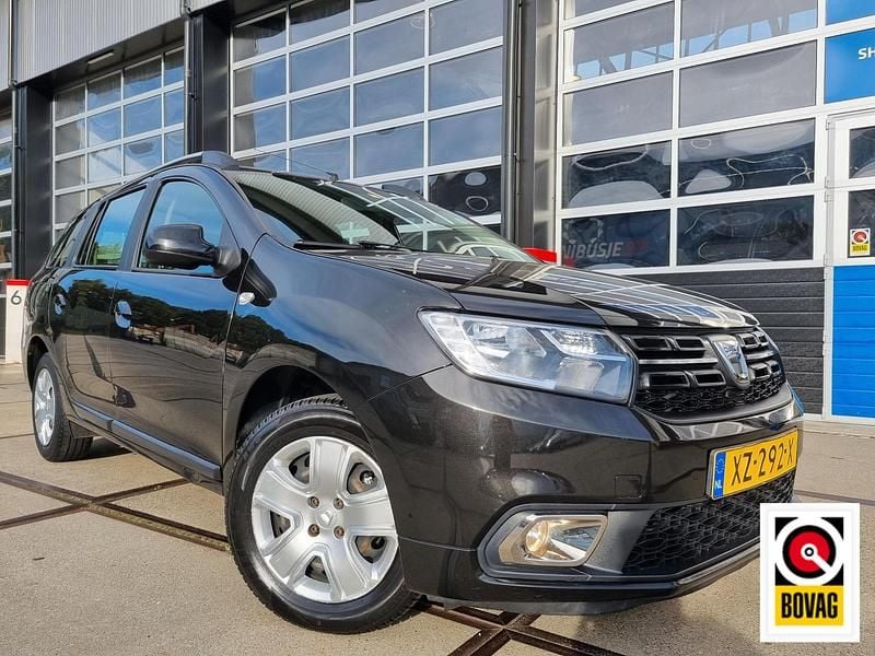 Zwart Gebruikt 2019 Dacia Logan MCV Lauréate MPV | € 12.545 (Eerlijke prijs) - Afbeelding 1/4