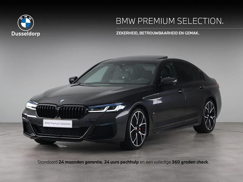 Grijs Gebruikt 2021 BMW 530 Executive Sedan | € 41.900 (Goede deal) - Afbeelding 1/4