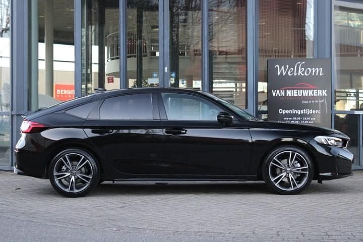Nieuw Honda Civic Advance 143 PK (105 kW) 2026 Zwart Hatchback